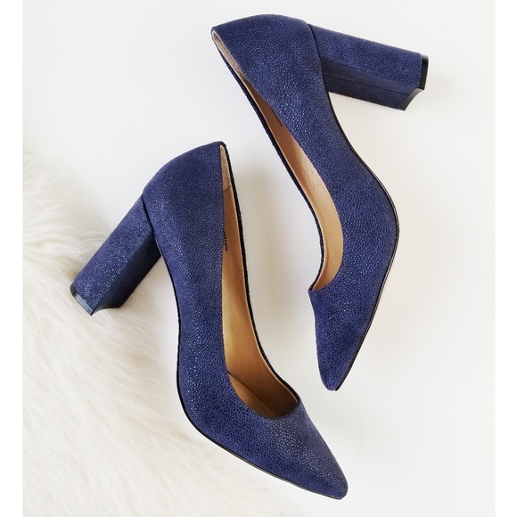 banana republic 12 hour heels